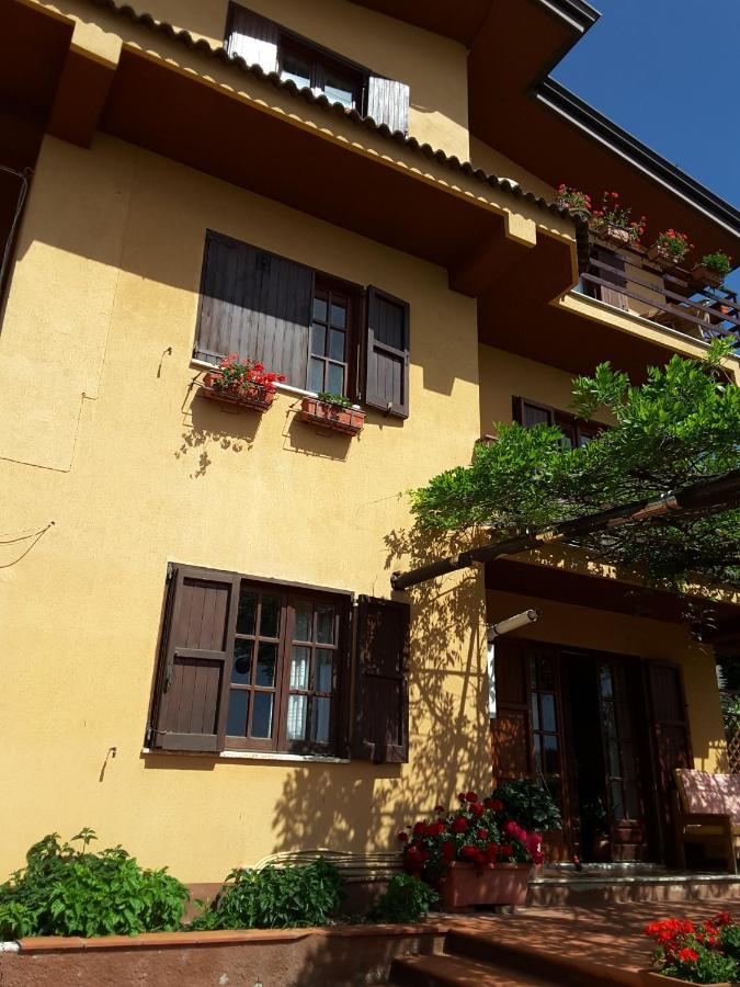 Bed and Breakfast Mansarda Fiorita Abatemarco Экстерьер фото
