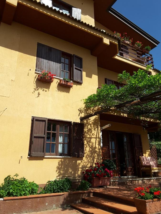 Bed and Breakfast Mansarda Fiorita Abatemarco Экстерьер фото