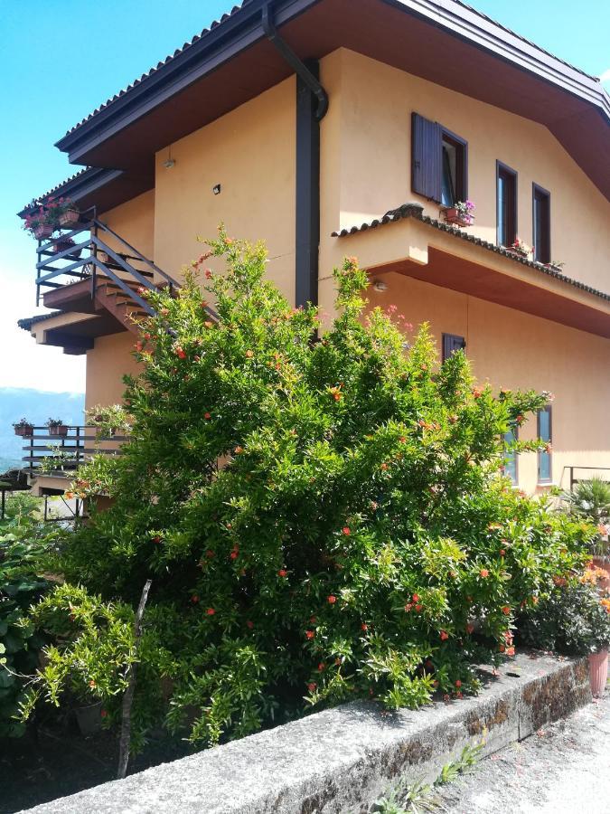 Bed and Breakfast Mansarda Fiorita Abatemarco Экстерьер фото